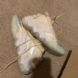 ADIDAS basketball shoes womans